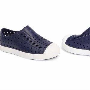 Native “Jefferson” water friendly slip on sneaker